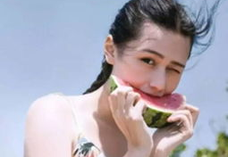 娱乐吃瓜的头像女,潮流与个性的完美融合”
