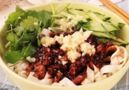 娱乐吃瓜酱天天吃面条,日日面条,天天吃瓜